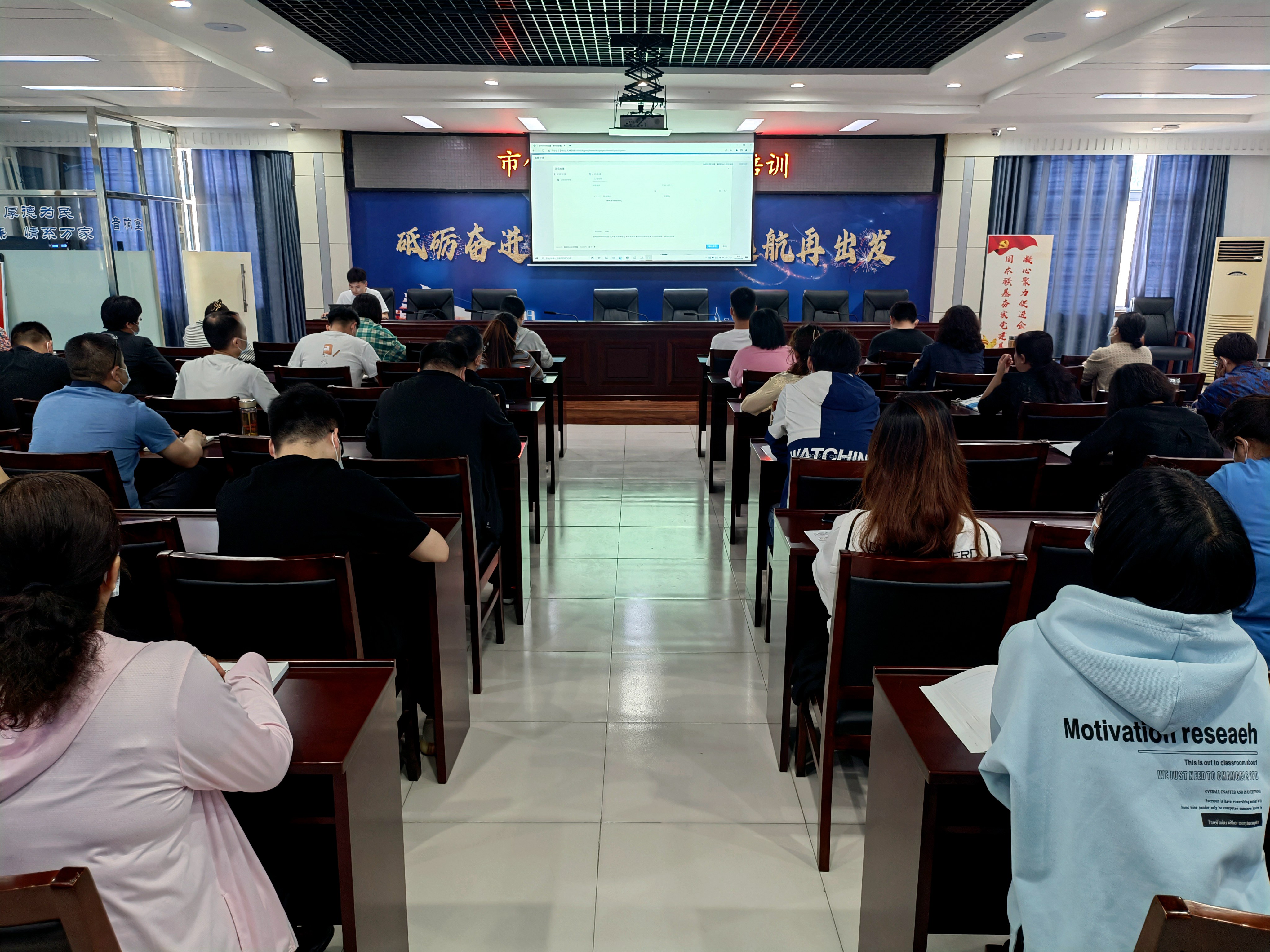 1653448808a640305.jpg 1653448808a640305.jpg