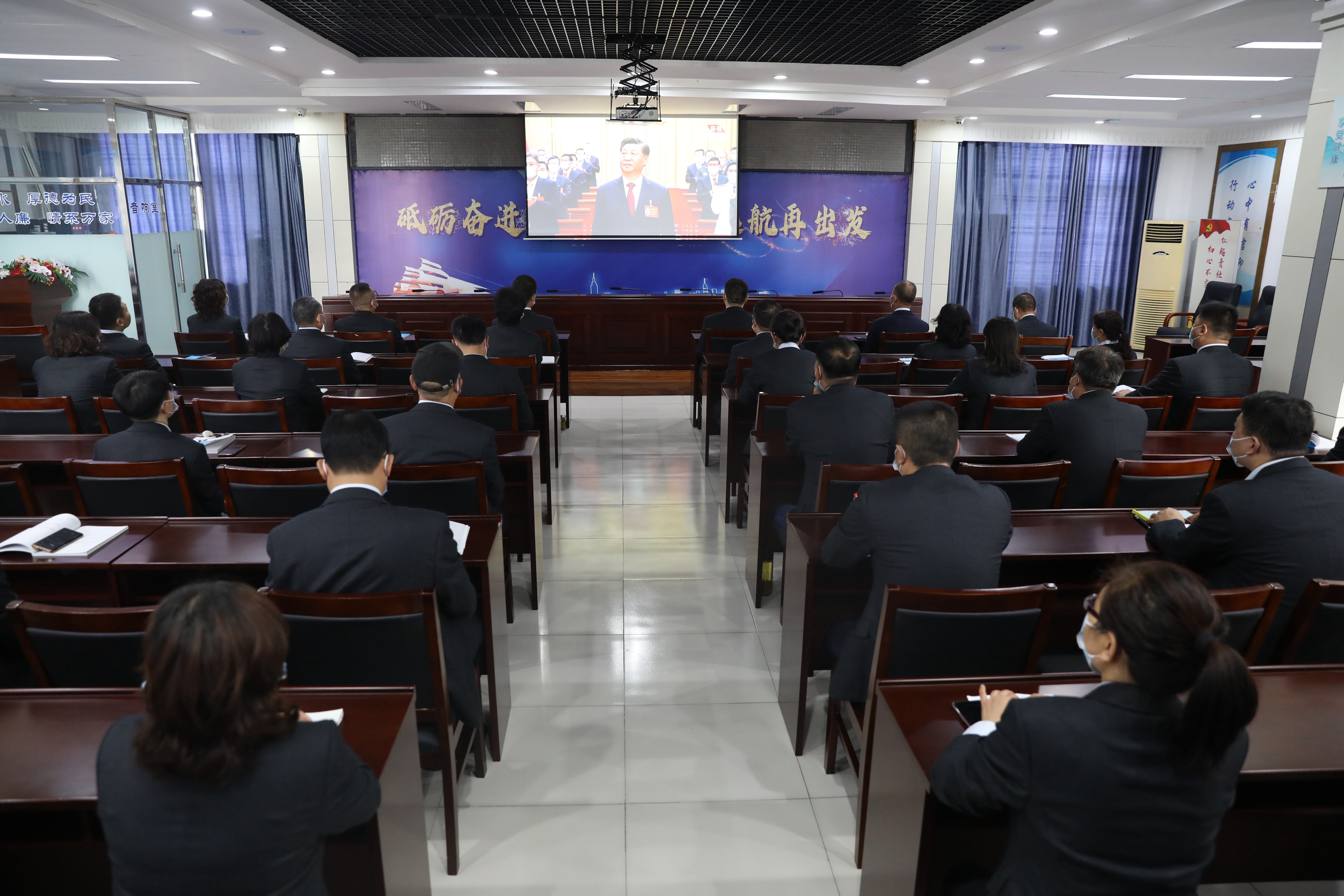 1665973998a754105.jpg 1665973998a754105.jpg