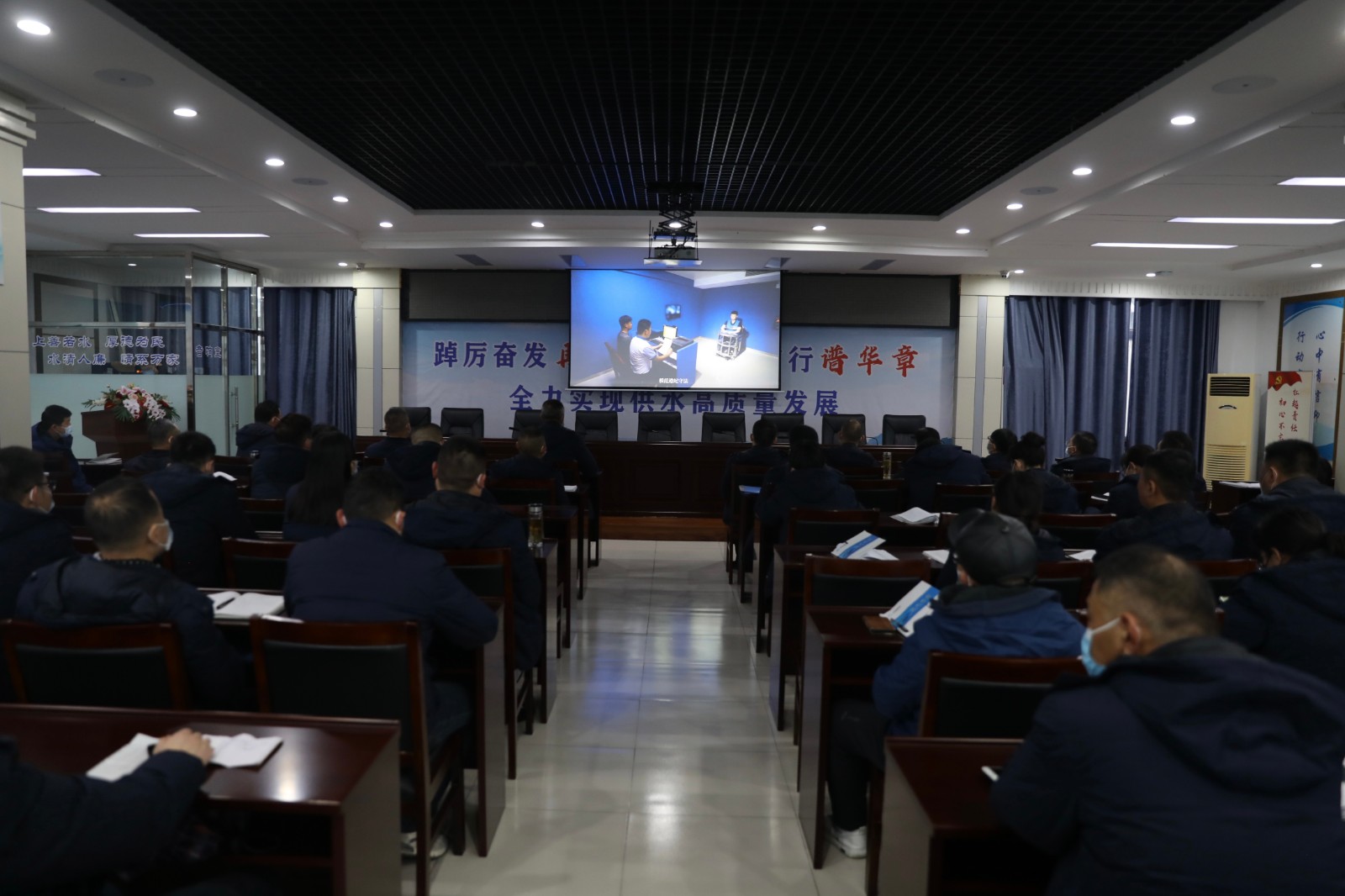 1673598685a859469.jpg 1673598685a859469.jpg