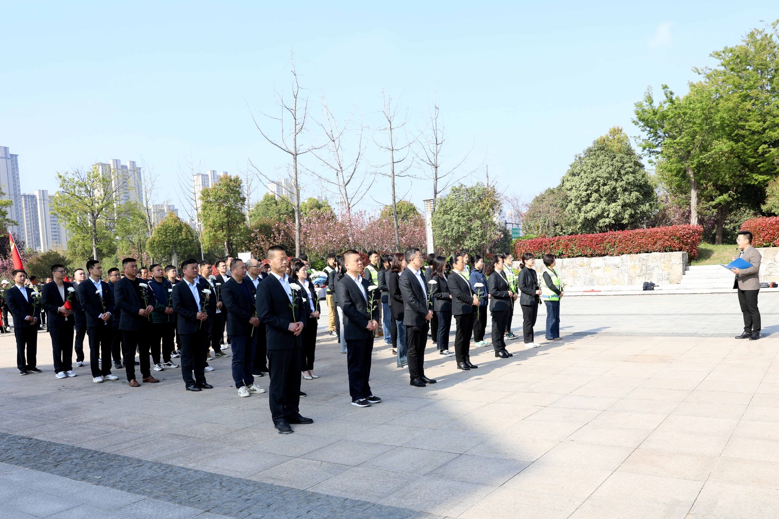 1680504045a117884.jpg C22A4075.JPG