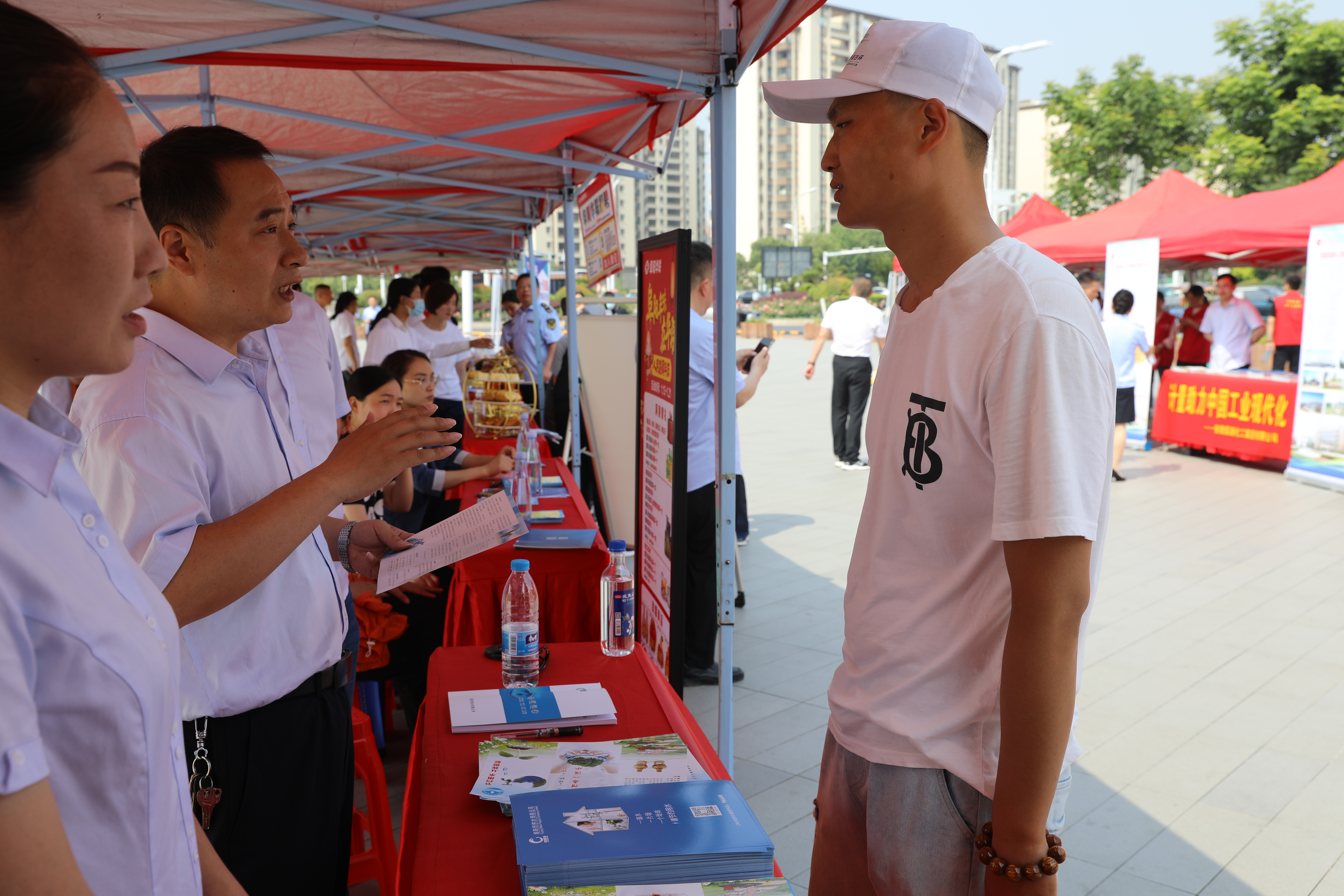 1684731600a834322.jpg 1684731600a834322.jpg