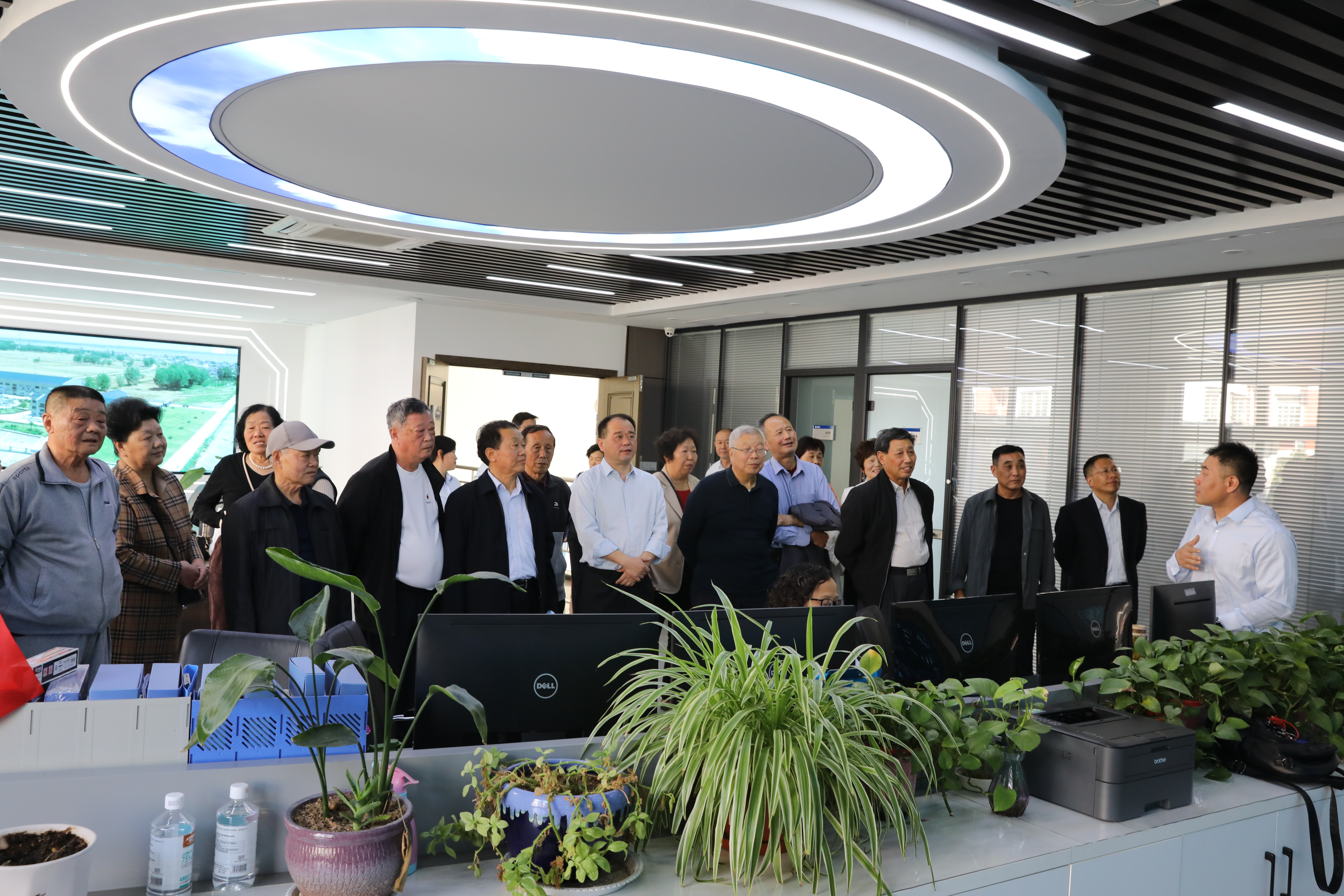 1698051443a867533.jpg 1698051443a867533.jpg