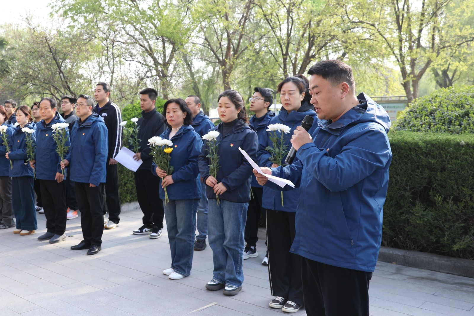 1743557747a611957.jpg 1743557747a611957.jpg