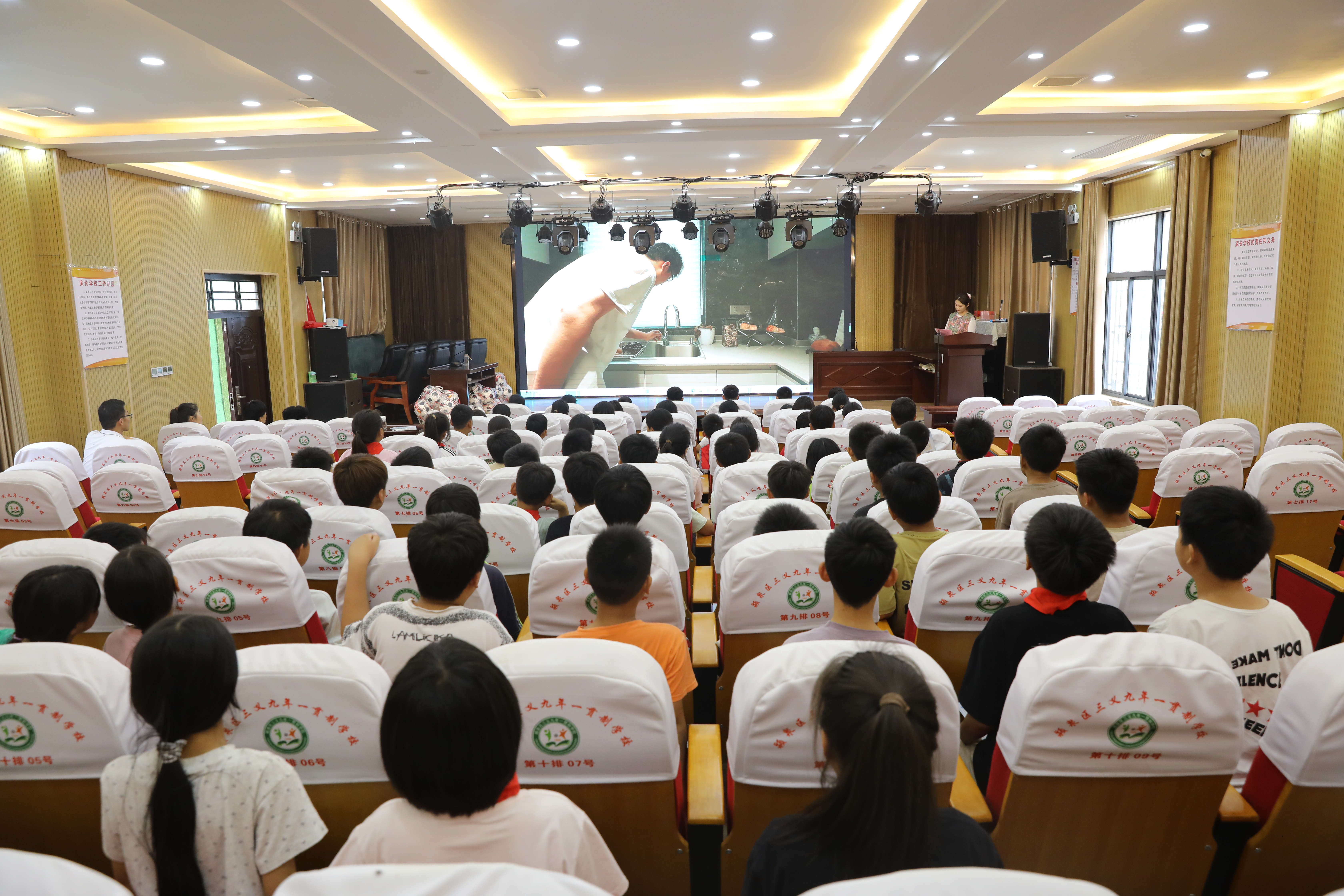 1747299758a181165.jpg 1747299758a181165.jpg